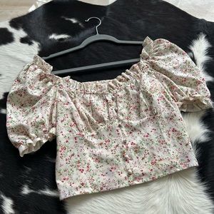 Cropped top - great condition